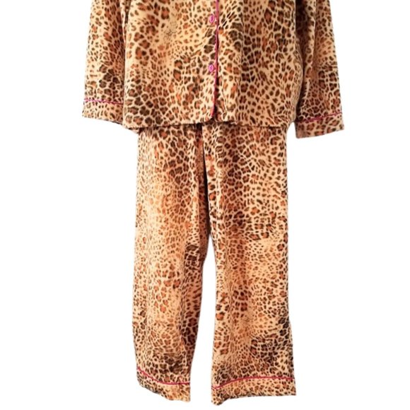 CELESTIAL DREAMS Leopard Print 2-PC Pajama Top & Pants Set - Picture 3 of 7
